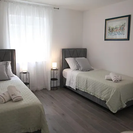 Apartmán Marika Old Town *